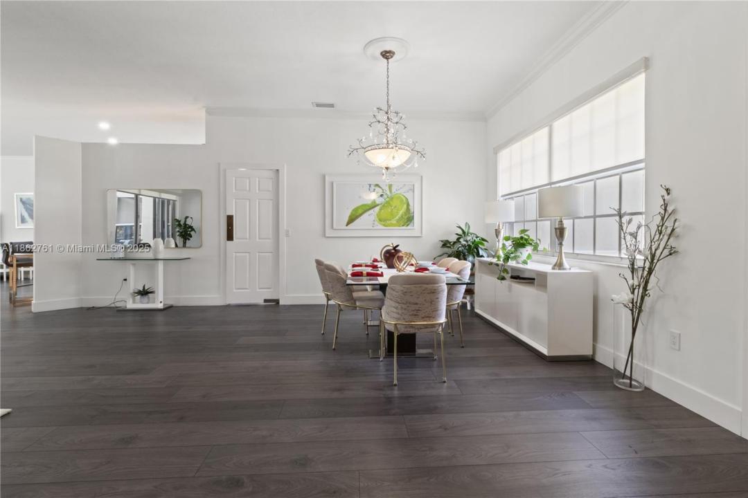 1046 SW 159th Way, Pembroke Pines, Florida 33027, Estados Unidos