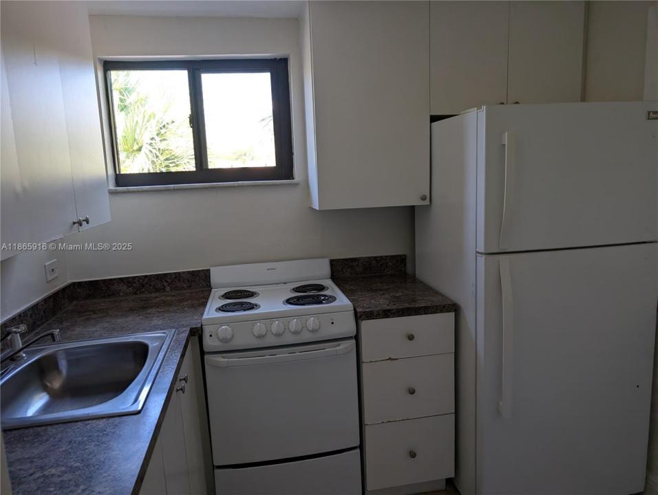 38 Oviedo Ave 5, Coral Gables, Florida 33134