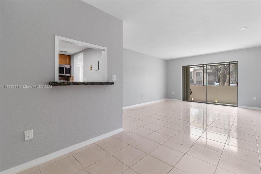 7953 SW 104th St 108D, Miami, Florida 33156, HOA KỲ