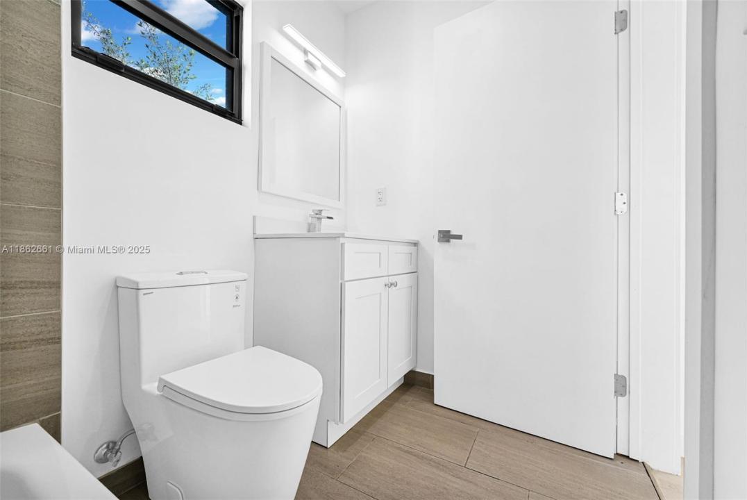 18750 SW 117th Ave, Miami, Florida 33177, USA
