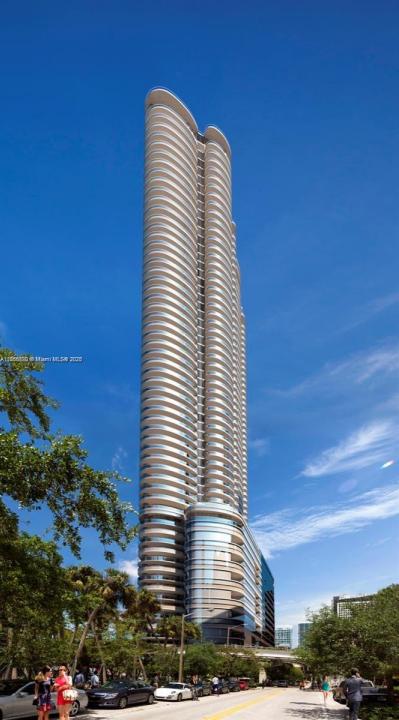 1000 Brickell Plz 3010, Miami, Florida 33131, USA