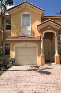 8478 SW 166th Pl, Miami, Florida 33193, USA