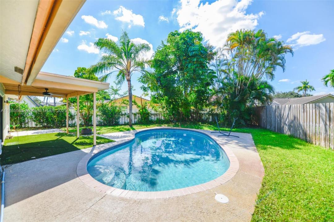 2532 NW 87 Drive, Coral Springs, 佛罗里达州 33065, 美国