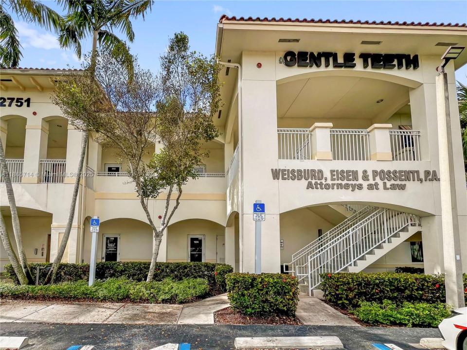 2751 Executive Park Dr 104, Weston, Florida 33331, Estados Unidos