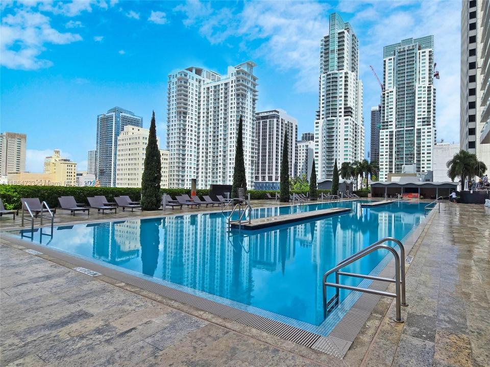 50 Biscayne Blvd 4008, Miami, Florida 33132, USA