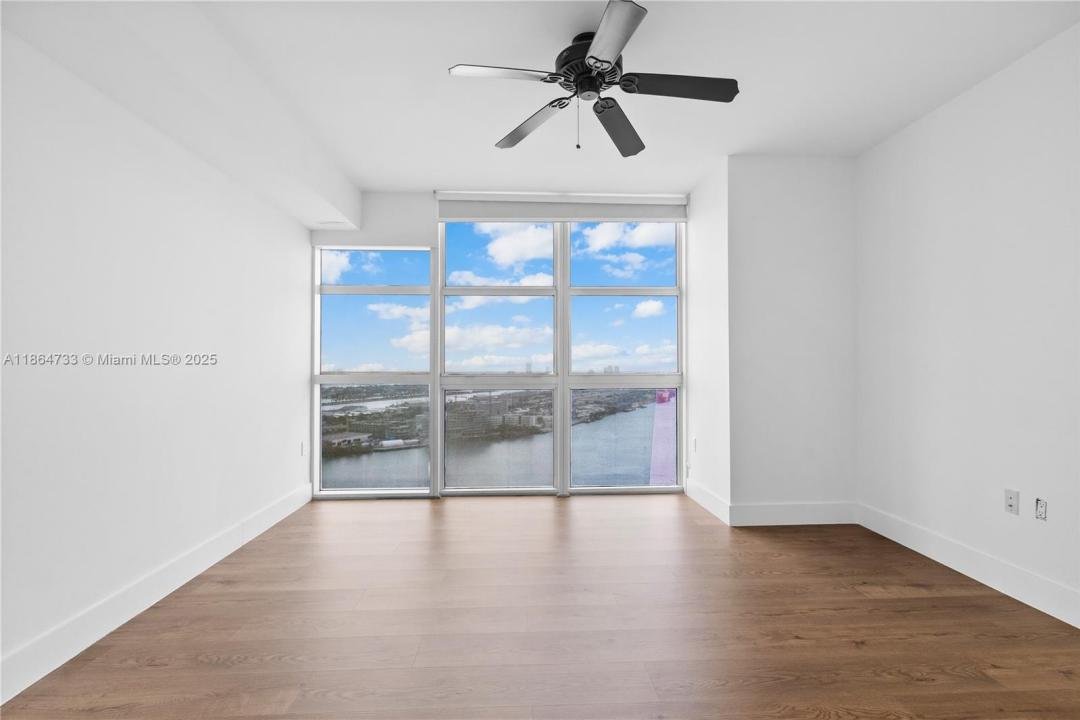 50 Biscayne Blvd 4008, Miami, Florida 33132, USA