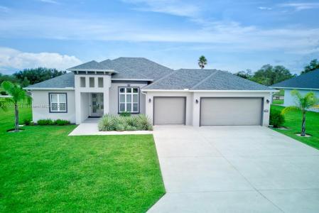 4962 Myrtle Beach Dr, Sebring, Florida 33872, USA