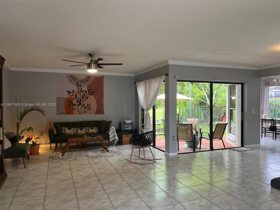 16872 SW 5th Way, Weston, Флорида 33326, Соединенные Штаты