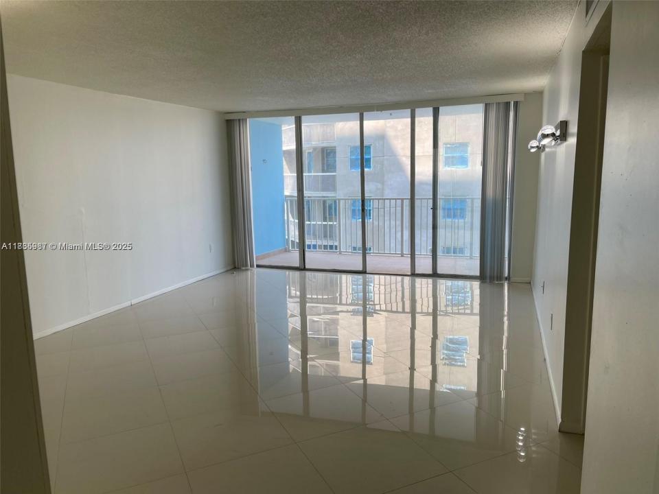 5838 Collins Ave 3D, Miami Beach, Florida 33140, Estados Unidos