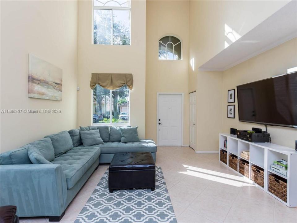 5119 Heron Ct, Coconut Creek, Florida 33073