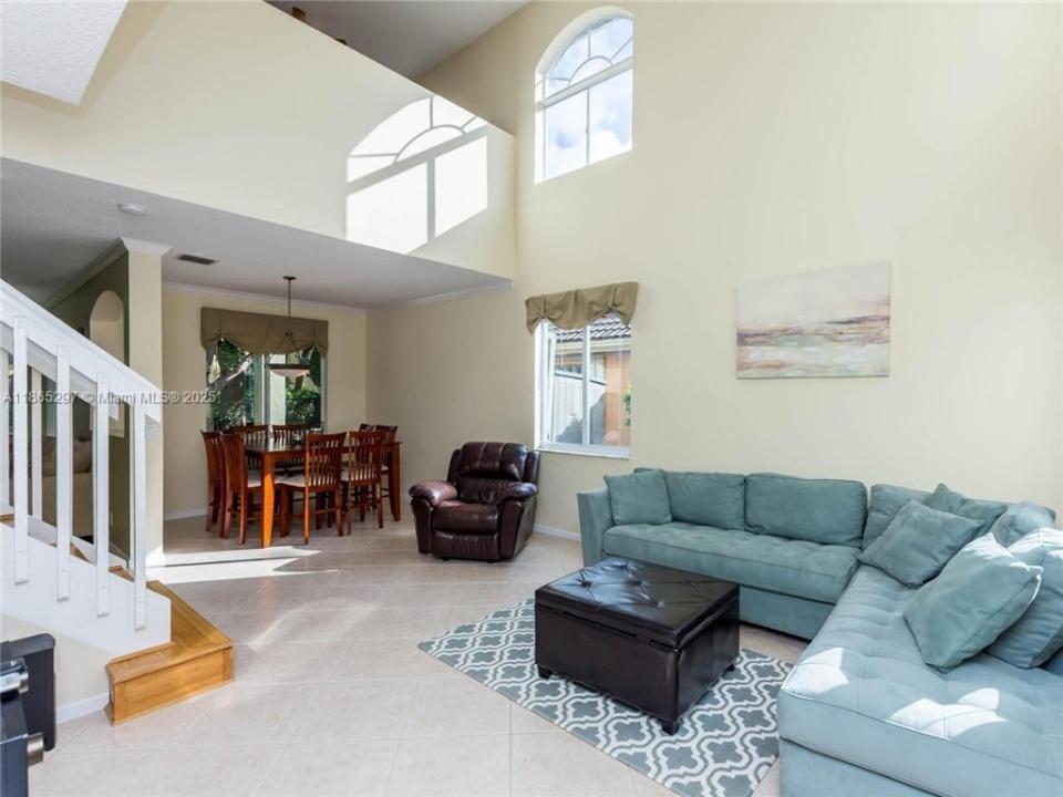 5119 Heron Ct, Coconut Creek, Florida 33073