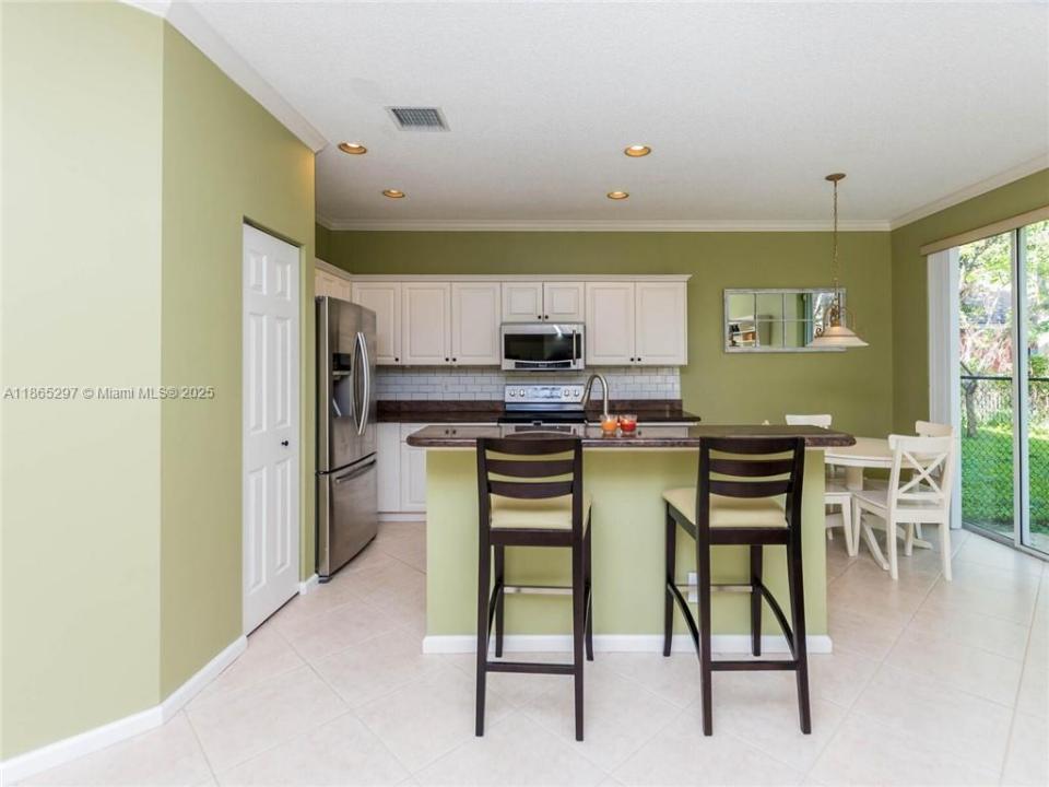 5119 Heron Ct, Coconut Creek, Florida 33073