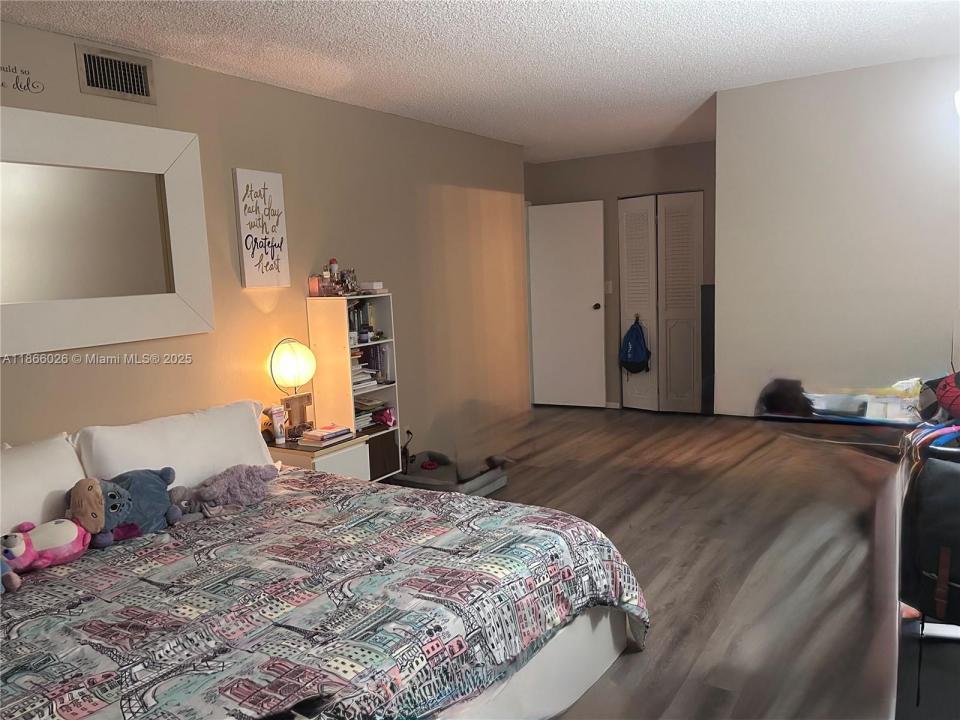 800 Parkview Dr 504, Hallandale Beach, Florida 33009, Estados Unidos