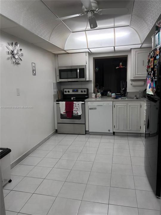 800 Parkview Dr 504, Hallandale Beach, Florida 33009, Estados Unidos