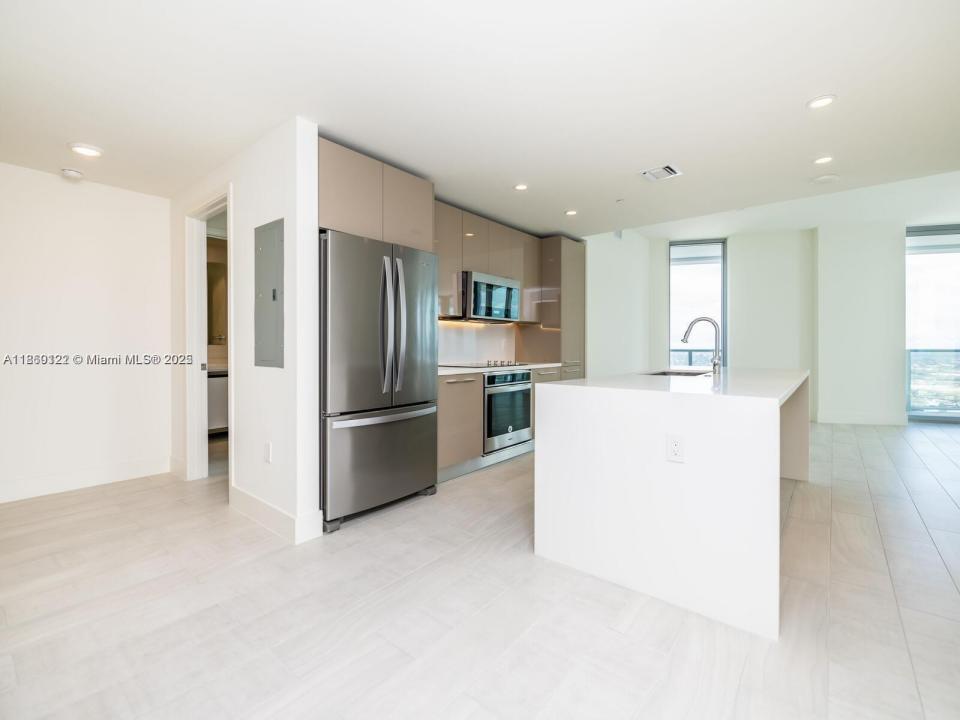 2000 Metropica Way 2509, Sunrise, Florida 33323