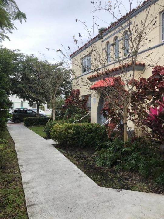 1450 Meridian Ave 104, Miami Beach, 佛羅里達州 33139, 美國
