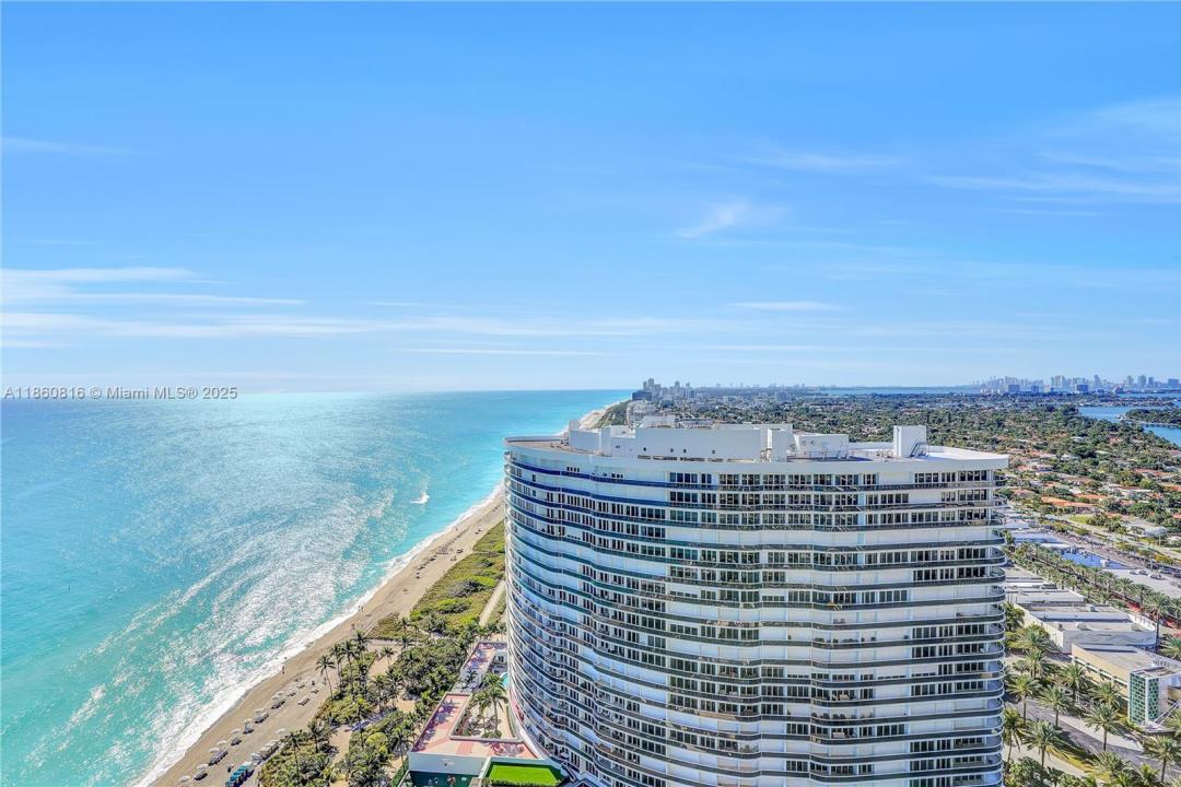 9703 Collins Ave 2500, Bal Harbour, Floryda 33154, USA