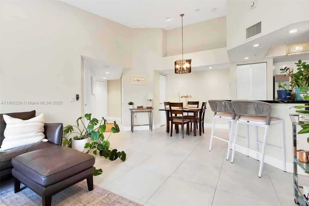 2009 SE 10th Ave 322, Fort Lauderdale, Florida 33316