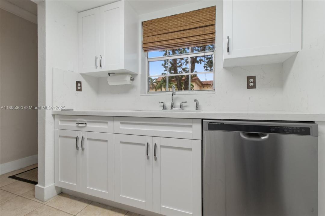 8600 SW 109th Ave 4-107, Miami, Florida 33173, Stati Uniti