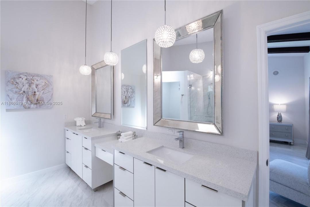 1300 Danbury Ave, Davie, Florida 33325