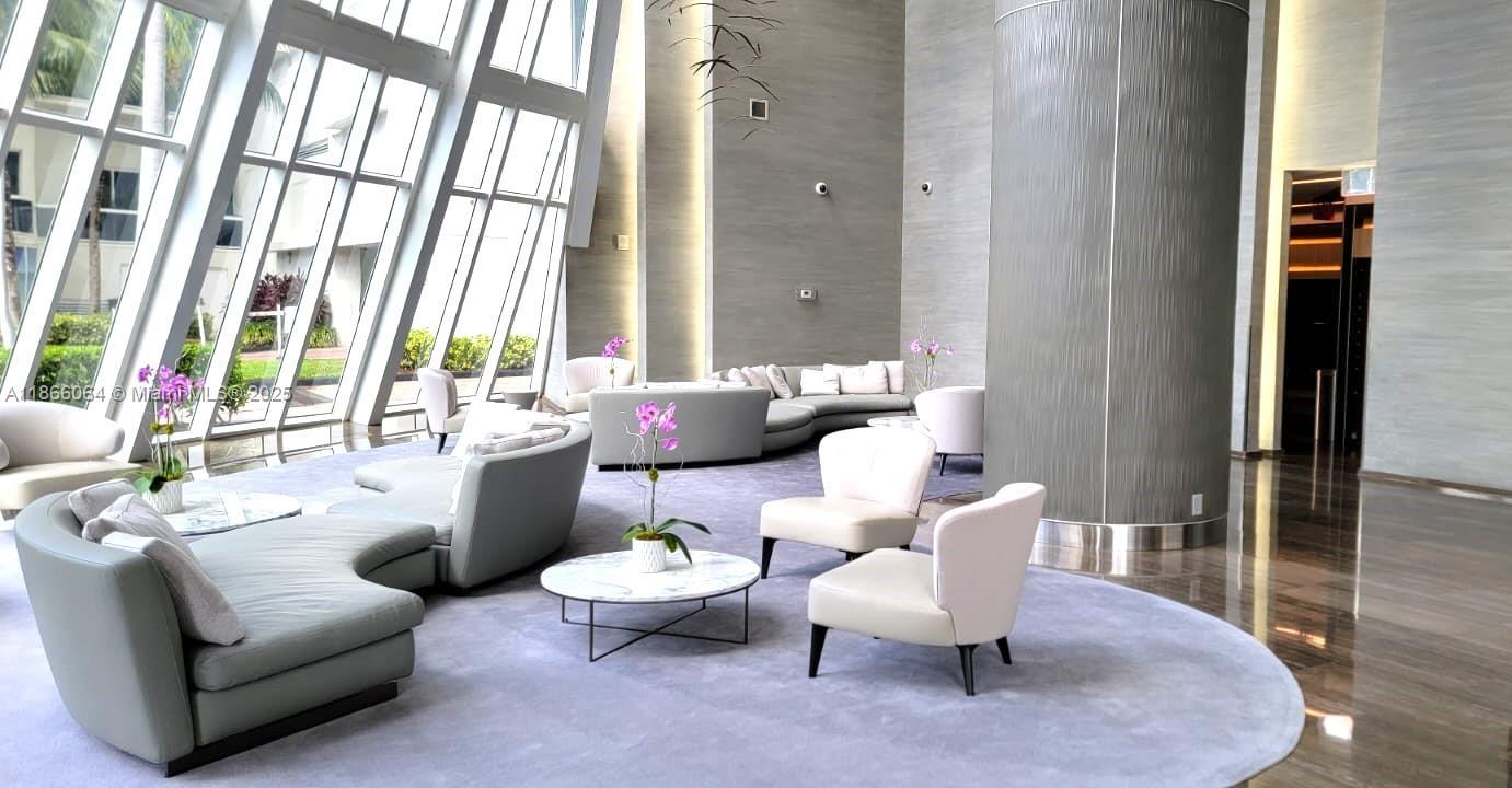 1830 S Ocean Dr 1507, Hallandale Beach, Floride 33009, États-Unis