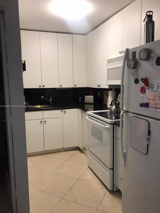 401 Ocean Dr 909, Miami Beach, Floride 33139, États-Unis