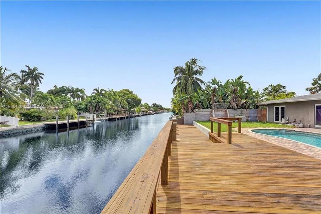 2306 NE 15th Ave, Wilton Manors, Flórida 33305, Estados Unidos