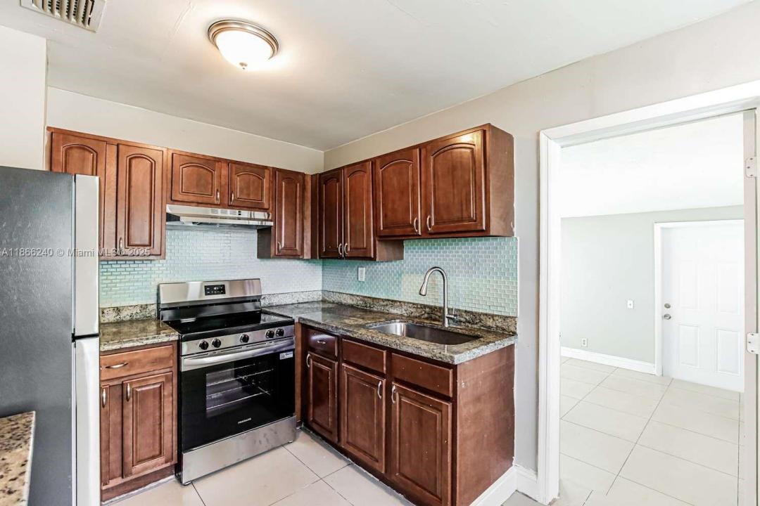Lauderhill, Floryda 33311, USA