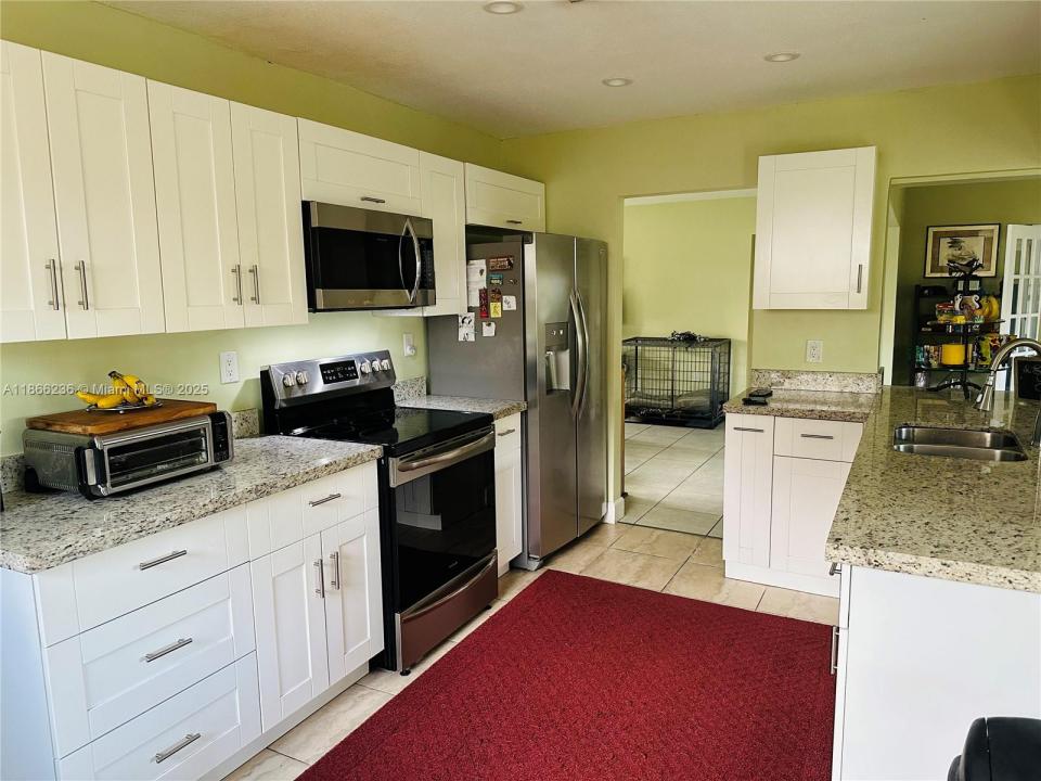 3430 NW 21st Ave, Oakland Park, Florida 33309, Estados Unidos