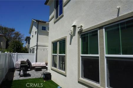 Vivid Lane, Costa Mesa, California 92626