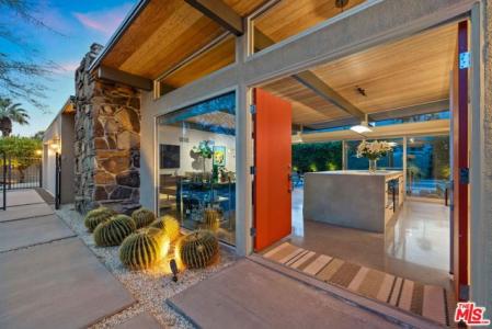 N Debby Drive, Palm Springs, California 92262, Estados Unidos