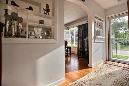 7 Nichols Lane, Westerly, Rhode Island 02891, USA