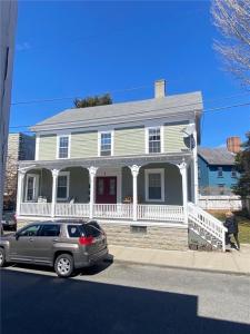 7 Bridge Street C, Newport, RI 02840, USA