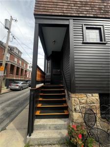 9 Pope Street 1, Newport, Rhode Island 02840, Stati Uniti
