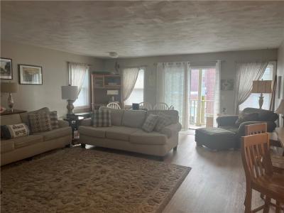 31 Franklin Street 2, Newport, Rhode Island 02840, USA
