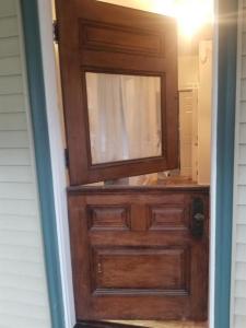 35 Mann Avenue 1, Newport, Rhode Island 02840, USA