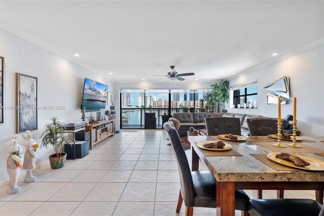4000 NE 168th St PH5A, North Miami Beach, Florida 33160