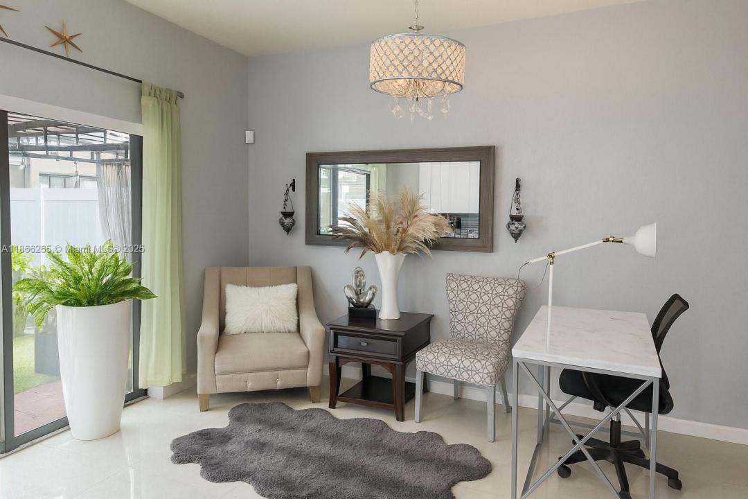 3386 W 106th Ter, Hialeah, Florida 33018