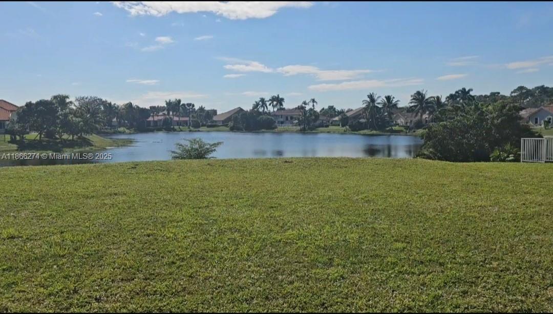 8280 NW 43 St, Coral Springs, Florida 33065