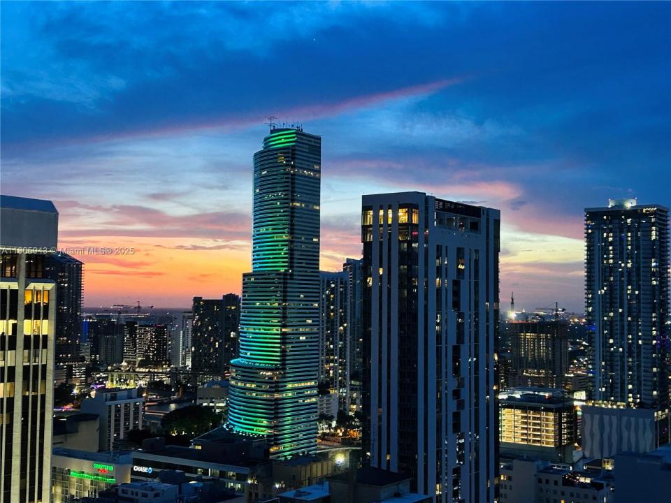 50 Biscayne Blvd 3405, Miami, Floride 33132, États-Unis