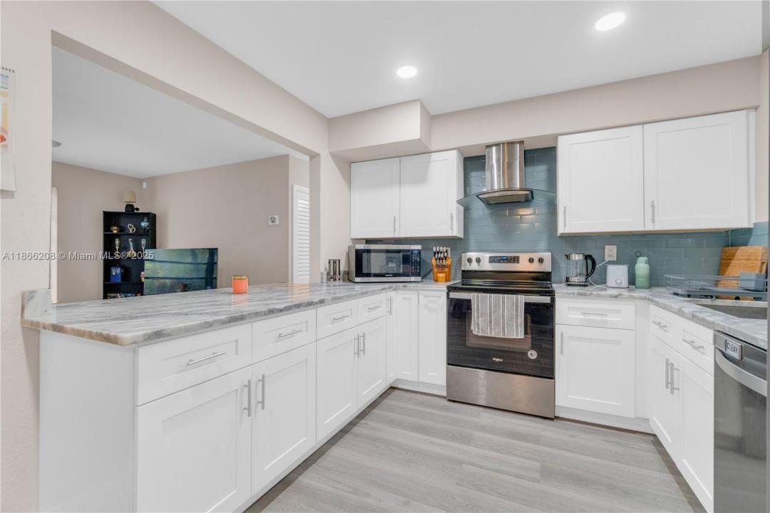 1201 E River Dr, Margate, フロリダ 33063, アメリカ合衆国