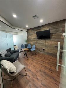 9633 W Broward Blvd, Plantation, פלורידה 33324, ארצות הברית של אמריקה