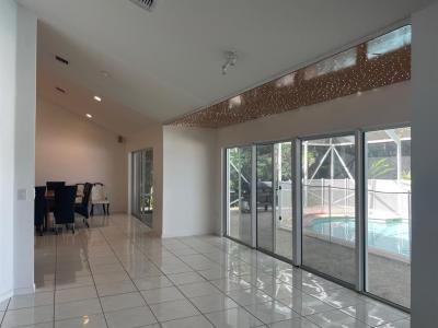 5317 NW 67th Ave, Lauderhill, Florida 33319