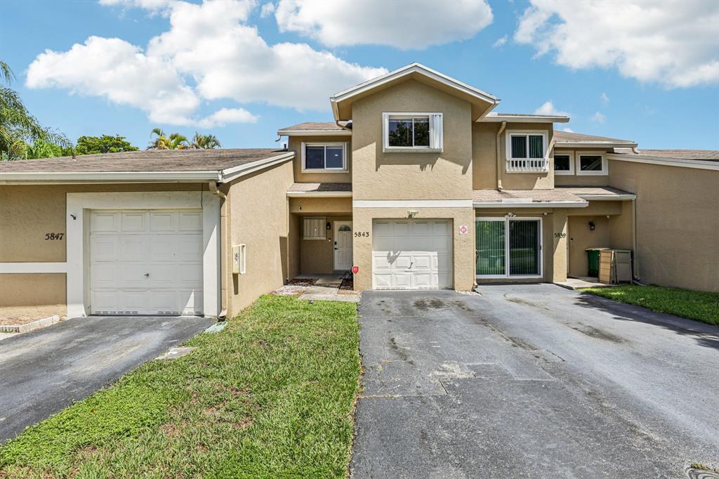 5843 Woodlands Blvd, Tamarac, Flórida 33319, Estados Unidos