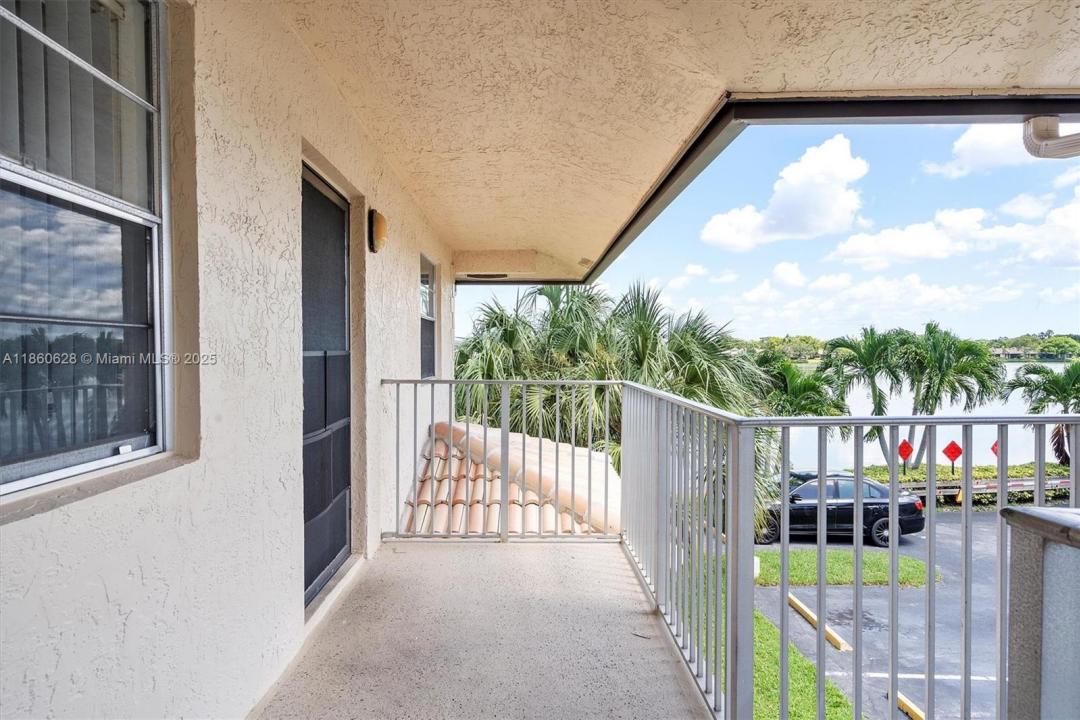 5540 Lakeside Dr 204, Margate, Florida 33063, Estados Unidos