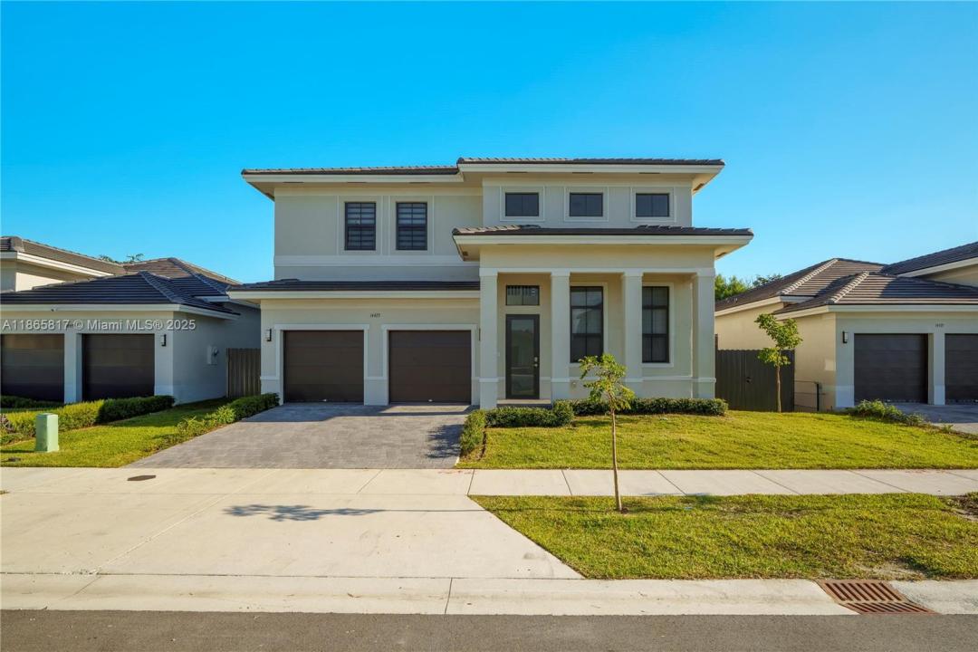 14425 SW 13th Ter 14425, Miami, Florida 33184, HOA KỲ