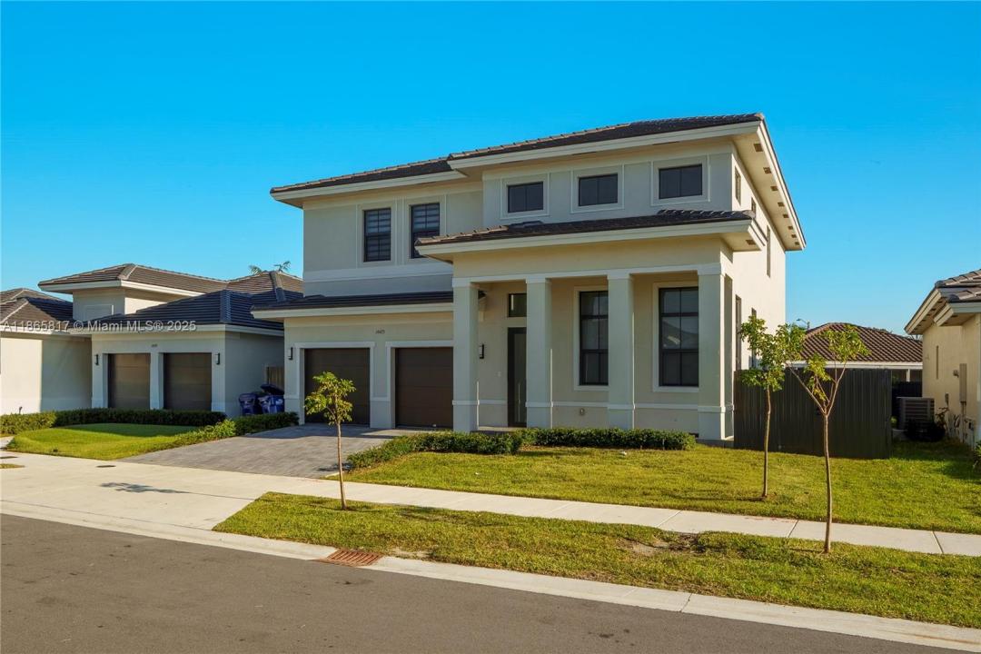 14425 SW 13th Ter 14425, Miami, Florida 33184, HOA KỲ