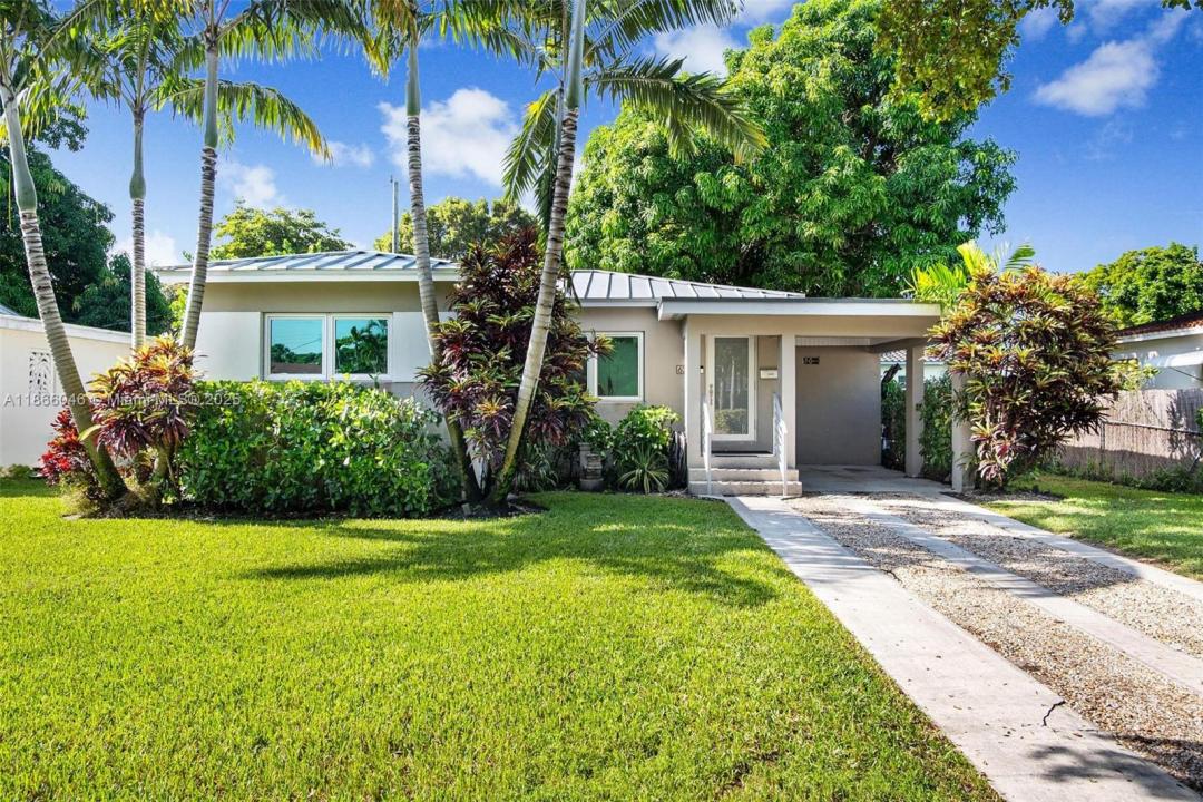 6320 NW 41st St, Virginia Gardens, Floride 33166, États-Unis