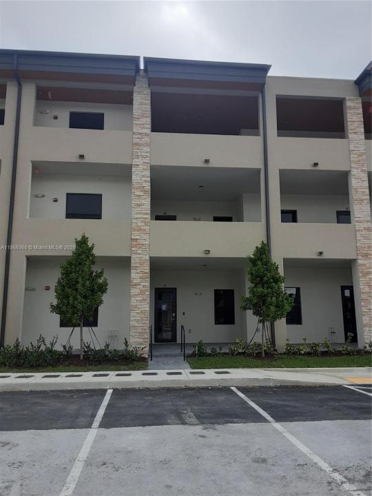 8175 NW 104th Ave 35, Doral, 佛羅里達州 33178, 美國