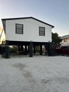 74 Pelican Ln, Big Pine, Floride 33043, États-Unis